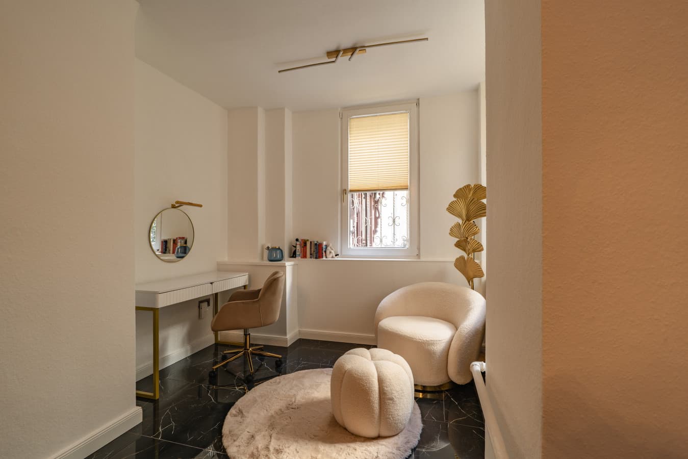 City West Appartement Ancien — jusqu'à 4 Personnes 4